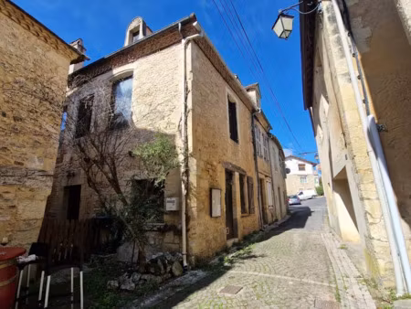 vente maison 3 pièces 121 m² à le bugue (24260)  140 400 €