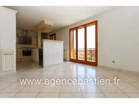 location maison 8 pièces 153 m² à gex (01170)