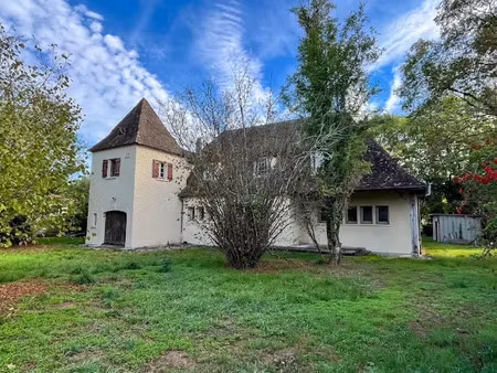 vente maison 8 pièces 225 m² à montpon-ménestérol (24700)  169 500 €