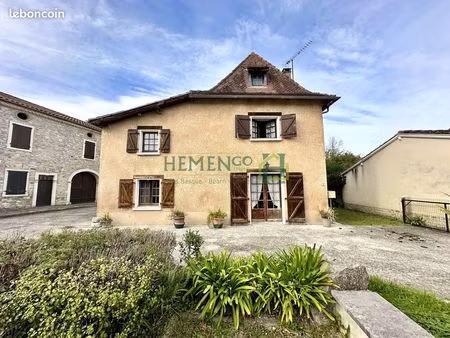 maison de village 9 pièces 144 m²