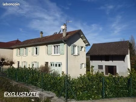 maison 6 pièces 130 m²