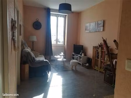 appartement 1 pièce 38 m²