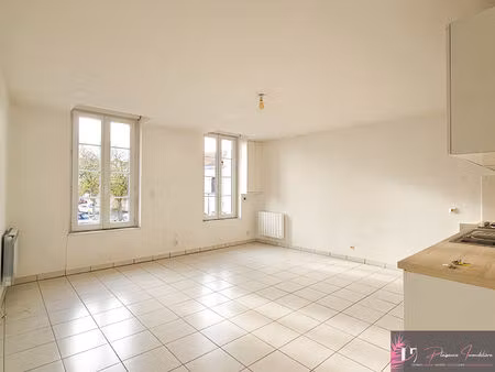 location appartement 3 pièces 63 m² à la rochelle (17000)