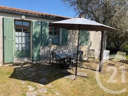 vente maison 2 pièces 25 m² à ile-d'aix (17123)  229 825 €