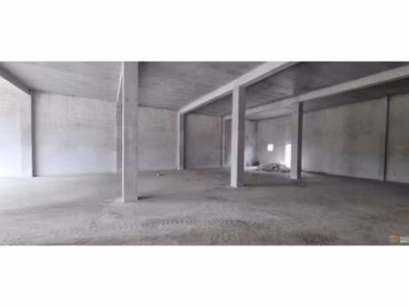 a louer local 300m² st suzanne  réunion