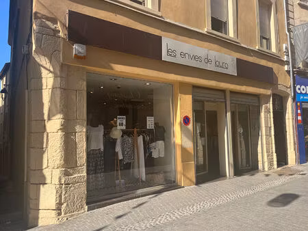 location commerce 182 m² à crest (26400)