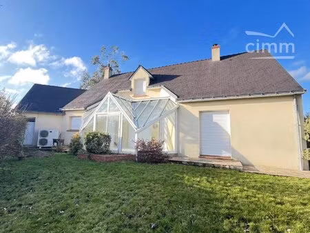 maion de caratère dan le bourg de trans sur erdre