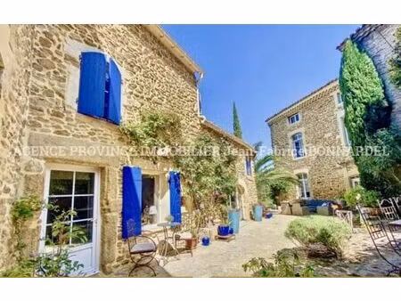 vente maison 12 pièces 269m2 suze-la-rousse 26790 - 990000 € - surface privée