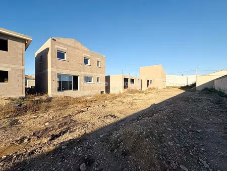 vente maison 5 pièces 103 m² à sénas (13560)  355 000 €