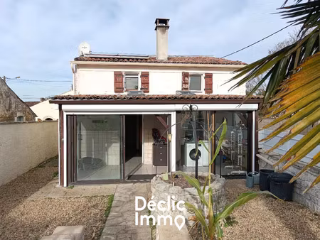 vente maison saint-sulpice-d'arnoult 17250 - - surface privée