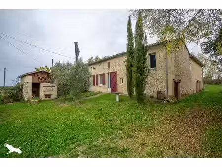 maison en pierre de 4 pièces principales