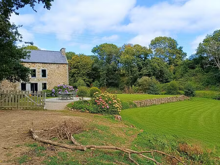 maison mesnil roc h 310 m2