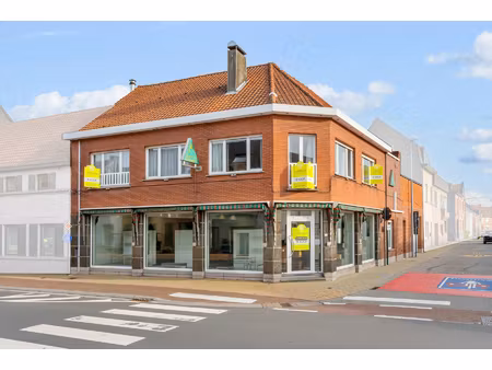 appartement te koop in merelbeke met 3 slaapkamers