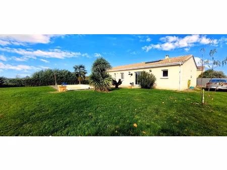 vente maison 5 pièces 115 m² arveyres (33500)