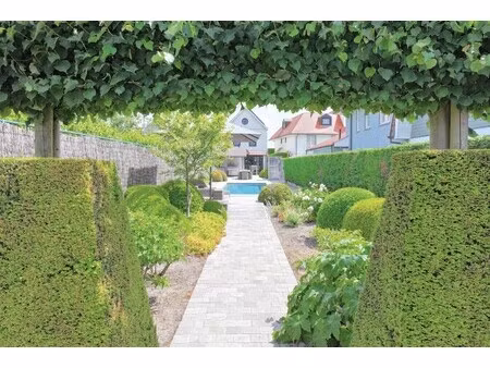 huis te koop in knokke-heist met 5 slaapkamers