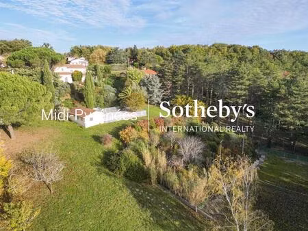 giroussens : très grande maison de famille avec vue sur les pyré