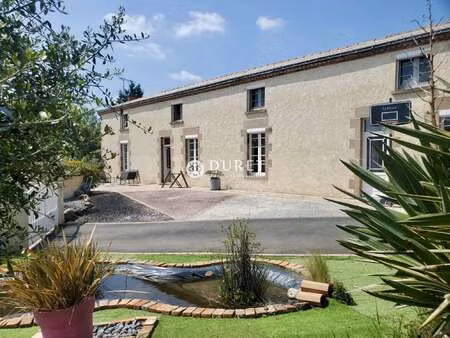 vente maison piscine à saint-andré-de-la-marche (49450) : à vendre piscine / 244m² saint-a