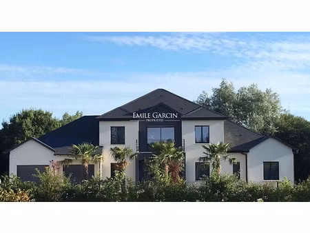 vente maison 7 pièces 275 m² à touques (14800)  1 995 000 €