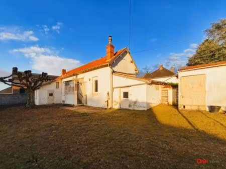 location maison 2 pièces 55 m² à amilly (45200)