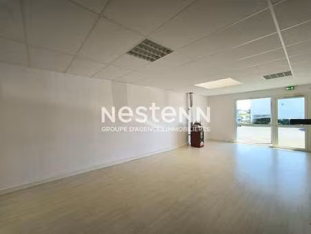 location bureaux et commerces à binic-etables-sur-mer (22680) : à louer / 46m² binic-etabl