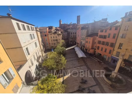 vente appartement 2 pièces à grasse (06130)  89 000 €
