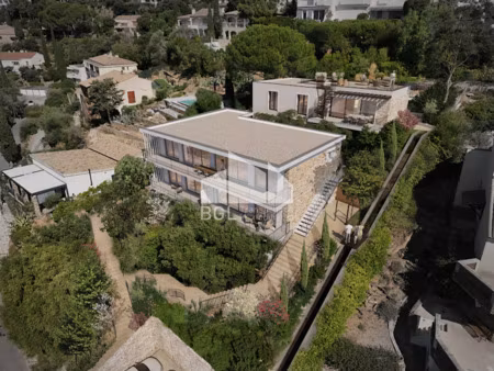 vente maison 5 pièces 104 m² à le lavandou (83980)  1 250 000 €