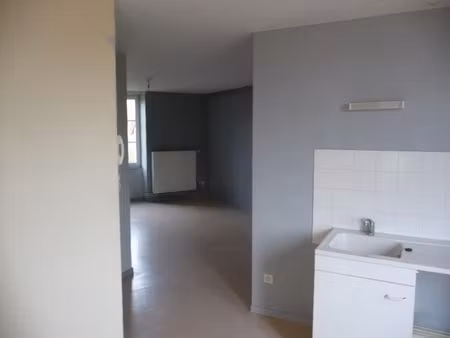 location appartement 3 pièces 57 m² à port-sur-saône (70170)