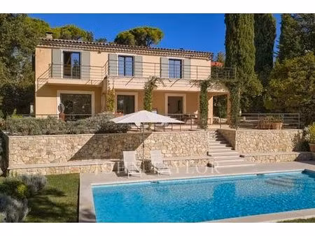 maison de luxe de 6 pièces en location à valbonne  provence-alpes-côte d'azur
