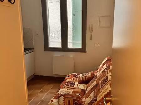location appartement 1 pièce 20 m² à beaucaire (30300)  480 €