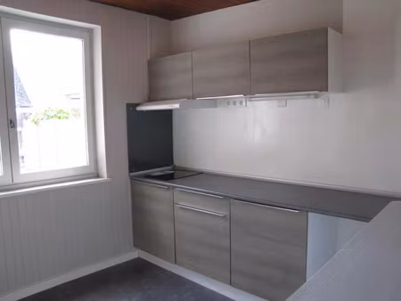 location appartement 3 pièces 71 m² à le cateau-cambrésis (59360)  511 €