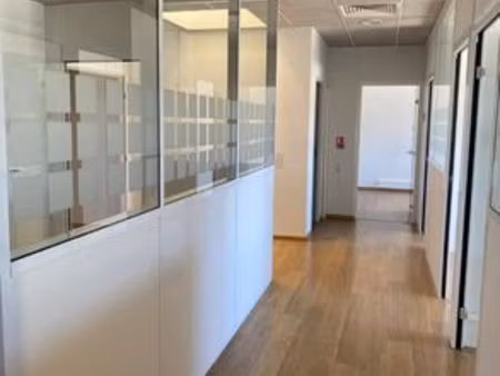 bureau prestigieux de 210 m2 en location - aubagne  provence-alpes-côte d'azur