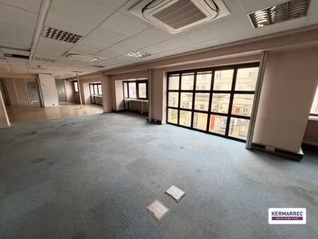 prestigieux bureau de 320 m2 en location - vannes  bretagne