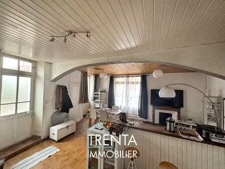 appartement t3 de 65 m² avec terrasse – centre village de saint-jean-de-moirans