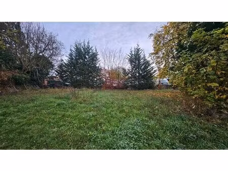 rare terrain constructible à athis-mons  à deux pas de la seine !