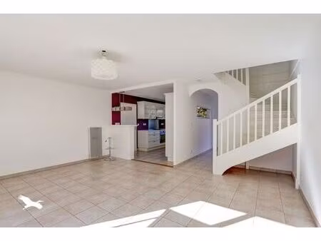 vente maison 4 pièces 82 m² saint-sulpice-la-pointe (81370)