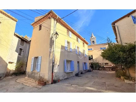 vente maison 5 pièces 100 m² villes-sur-auzon (84570)