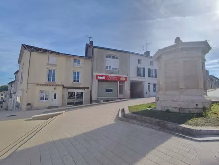 vente maison 8 pièces 224 m² latillé (86190)