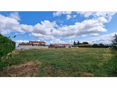 vente terrain 441 m² à montbrison (42600)  58 000 €