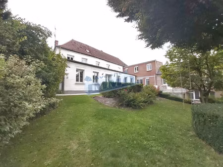 vaste maison de caractère à aubigny en artois