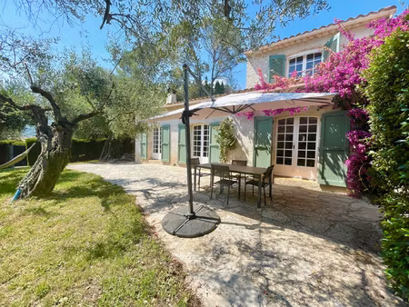 propriété de charme au coeur d'une oliveraie !