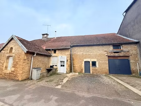 vente maison 6 pièces 108 m² à prez-sous-lafauche (52700)  56 000 €