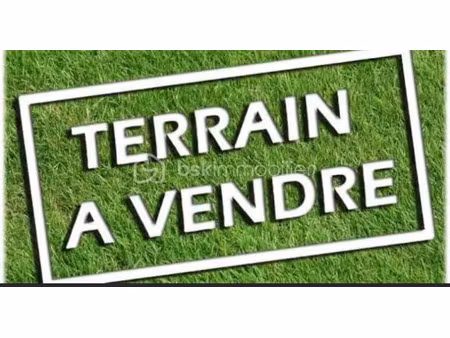 vente terrain 800 m² à eyguières (13430)  207 000 €