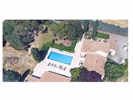 vaste villa 230m2 sur 4500m2