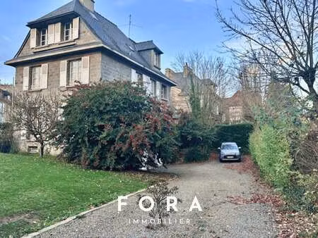 location bureaux et commerces à condé-en-normandie (14110) : à louer / 60m² condé-en-norma