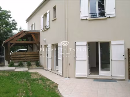 location meublée maison 7 pièces 166 m² à mareil-marly (78750)  2 600 €