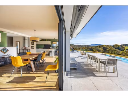 villa familiale récente - 198m2 - mouguerre