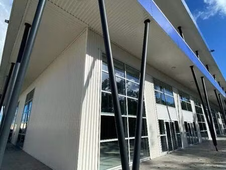 local commercial à louer