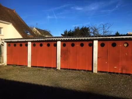 vente garage et parking au mans pontlieue - rocade (72000) : à vendre / 14m² le mans pontl