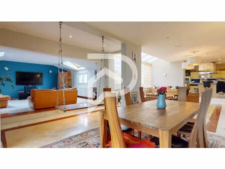 a vendre immeuble 10 pieces 513 m2