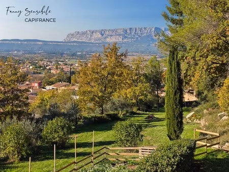 maison 4 pièces 93 m2 - terrain 4100 m2 face à la sainte-victoire